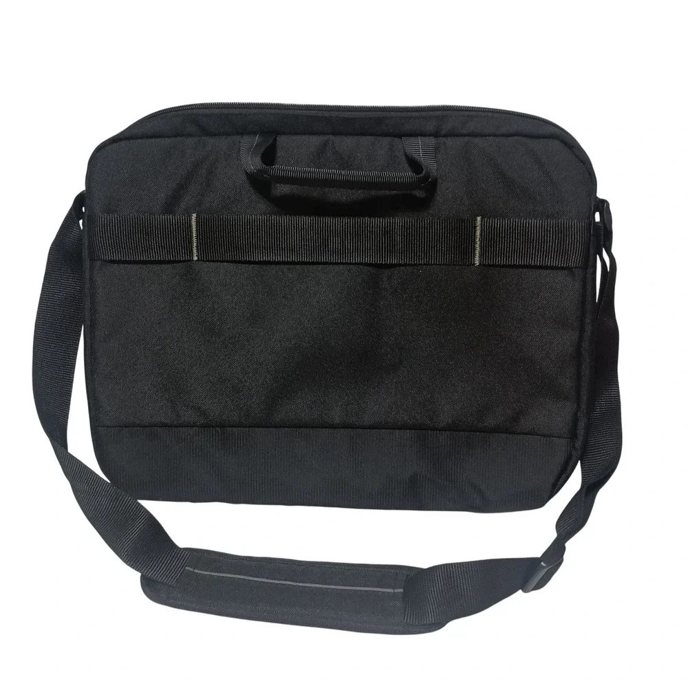 Case Logic Laptop Bag Messenger Shoulder Briefcase‎ 15-16 in  NWT SKUCH099